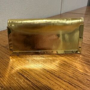 TORY BURCH Gold Sunglasses Case